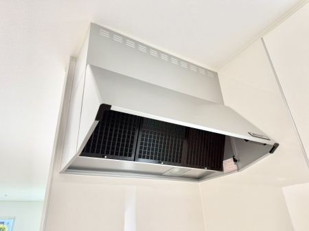 ���̑����� �ݔ����������̏��C����������C��ɗU������A�����I�ɔr�����ł��܂��B