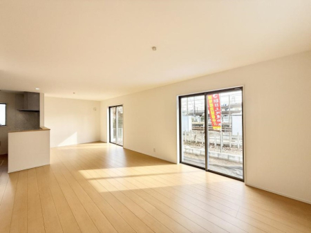 ���̑����� �������Ƒ��̏Ί炪���ӂ��A���났�̋��