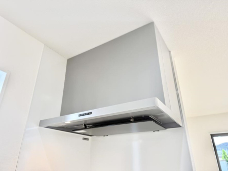 ���̑����� �ݔ����������̏��C����������C��ɗU������A�����I�ɔr�����ł��܂��B