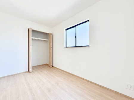 �q������ �������v���C�x�[�g��ԂƂ��ĐÂ��ŗ�������������񋟂��Ă���܂�