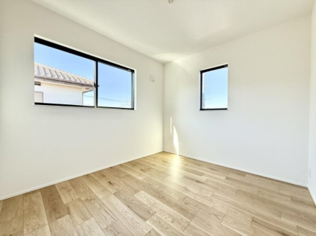 �Q�� ���������̔z�u��ʋC���̗ǂ��݌v�ŕ����̋�C�������炸�A��ɐV�N�ȋ�C������܂�