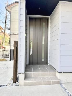 ���� �O�ρ� �V���v���Ŕ������A�Z�܂��̑���ۂ��ʂ錺�ւł�