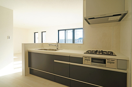 �L�b�`�� �������Ƒ����J��[�߂�A������̂���L�b�`��