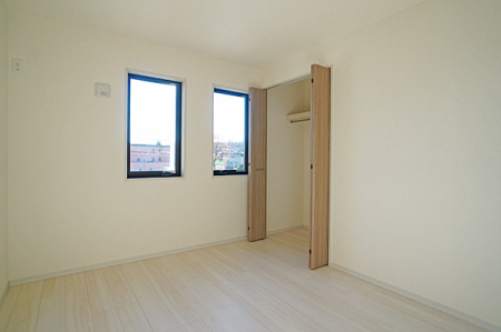 �Q�� �������Ƌ�����܂��z�u����΍L�X�Ƃ�����Ԃ��g�������₷���A�����b�N�X�������Ԃ��߂����܂�