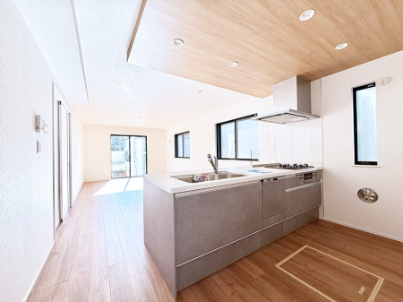 ���ӊ� �X�[�p�[ 1100m �g�b�v�p���P �v�n�X