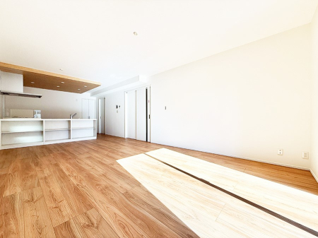 ���r���O �������V���v���������ґ�A��؂Ȑl�Ɖ߂����S���قǂ�����