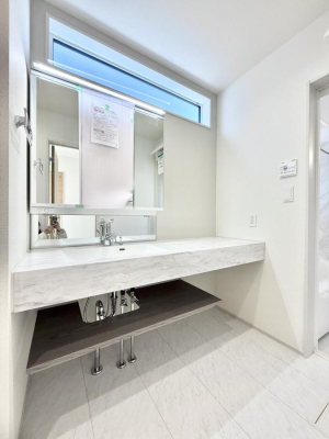 ���ʑ�E���ʏ� ���������邢���ʏ��͖����̎��������y�����ł����Ⴂ�����ł���