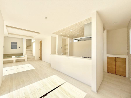 ���̑����� �������Ƒ��̏Ί炪���ӂ��A���났�̋��