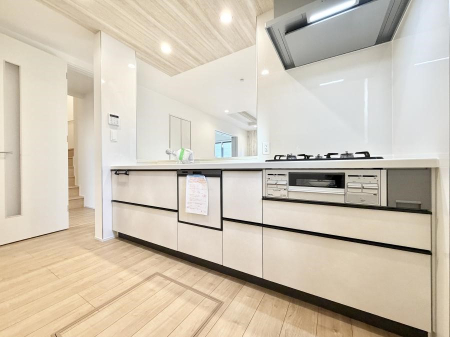 �L�b�`�� ����