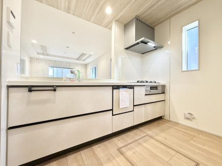 �L�b�`�� ����