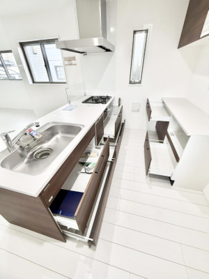 �L�b�`�� �������A�C�f�A�L����A�N���G�C�e�B�u�ȗ������