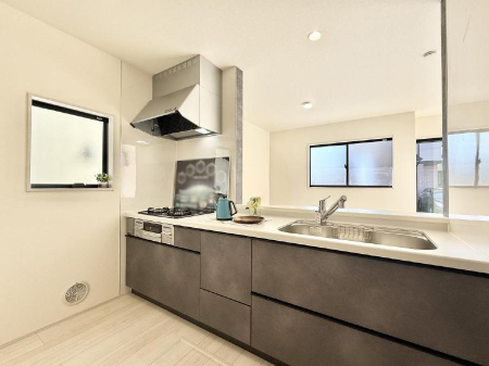 �L�b�`�� ����