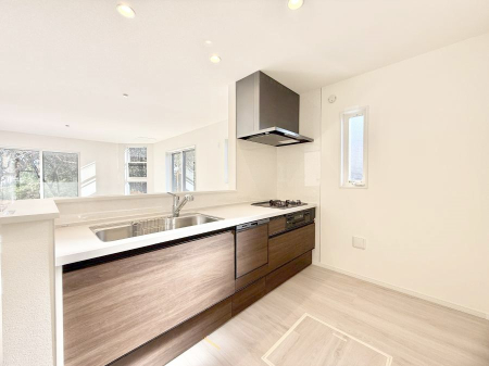 �L�b�`�� ����