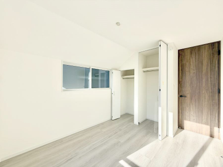 �q������ ����