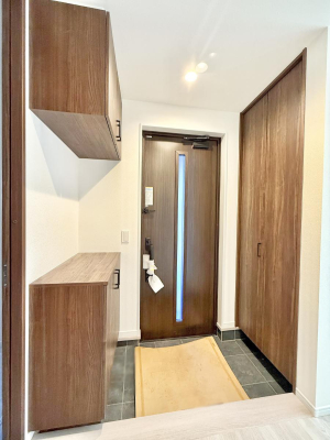 ���� ����