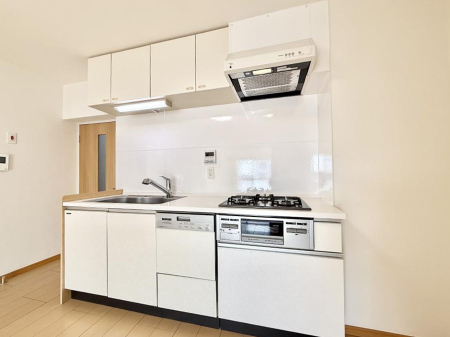 �L�b�`�� ���������y���݂ƐH�ׂ�K����͂���L�b�`��