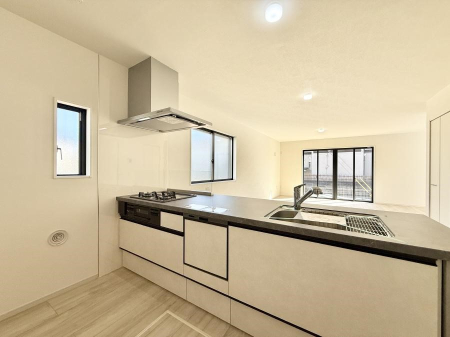 �L�b�`�� �������Ƒ����J��[�߂�A������̂���L�b�`��