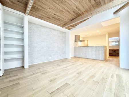 ���r���O ���������ƕ���������A�����b�N�X�ł�����