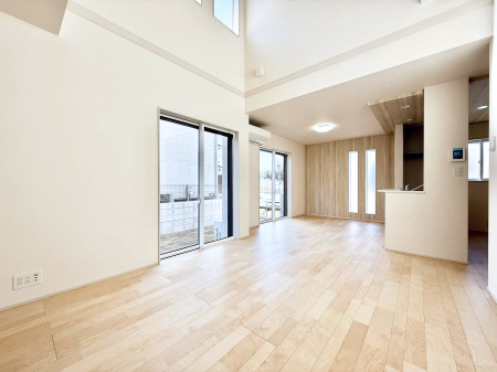 ���r���O ���������ƕ���������A�����b�N�X�ł�����