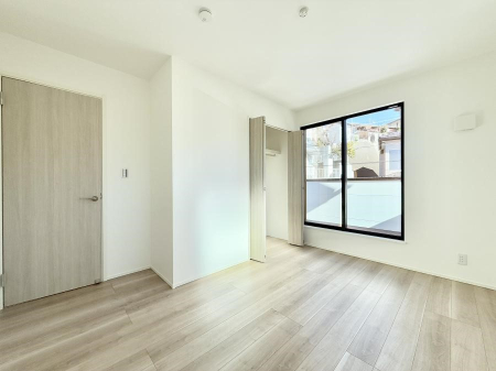 ���̑����� �������D��ŉ��₩�Ȏ��Ԃ��������