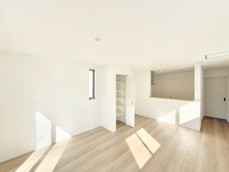 ���r���O ���������ƕ���������A�����b�N�X�ł�����