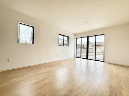 ���r���O ���������C�ɓ���̏ꏊ�ŁA�̂�т�Ƃ������Ԃ�