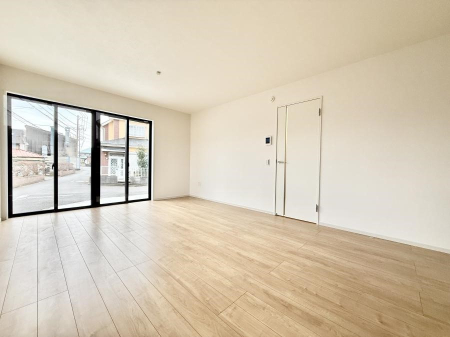 ���̑����� �������Ƒ��̏Ί炪���ӂ��A���났�̋��