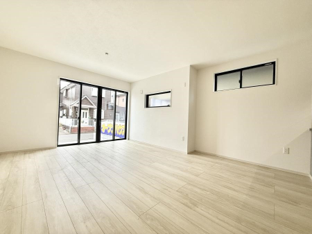 ���r���O ���������C�ɓ���̏ꏊ�ŁA�̂�т�Ƃ������Ԃ�