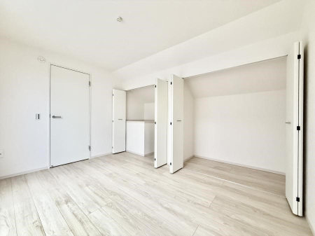 ���̑����� �������Â��ȗm���œǏ����ɏW���ł���ꏊ