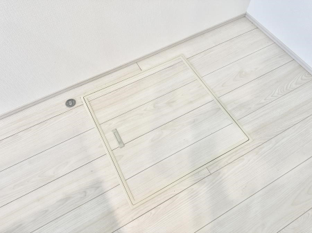 ���̑����� �ݔ����B�ꂽ���[�X�y�[�X�ŉƑS�̂��X�b�L��