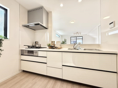 �L�b�`�� ���������y���݂ƐH�ׂ�K����͂���L�b�`��