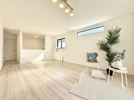 ���r���O ���������났�ƏΊ炪�W�܂�A�S���܂郊�r���O