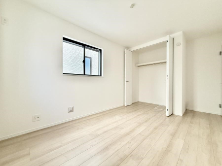 �Q�� ���������̔z�u��ʋC���̗ǂ��݌v�ŕ����̋�C�������炸�A��ɐV�N�ȋ�C������܂�