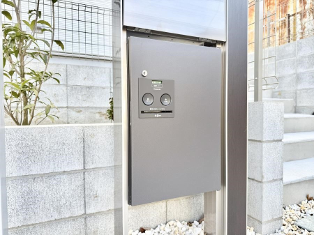 ���̑����� �ݔ����s�ݎ��ł��ו����󂯎���֗��ȑ�z�{�b�N�X