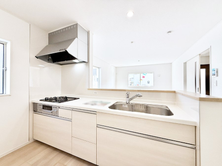 �L�b�`�� �������Ƒ��ƂȂ���A�R�~���j�P�[�V�����̏�