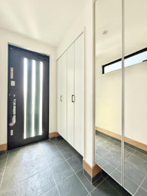 ���� ���������ւ͂��Ƃ̊�I�������Ȍ��ւł��q�l�����}���I