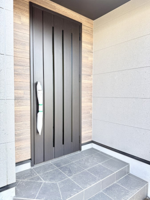 ���� �O�ρ� �V���v���Ŕ������A�Z�܂��̑���ۂ��ʂ錺�ւł�