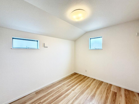 �q������ �����������̍D�݂ɍ��킹���C���e���A�𐮂��₷�����𔽉f�ł���ꏊ�ł�