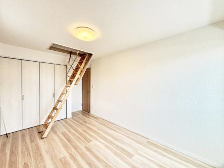 ���̑����� �������Â��ȗm���œǏ����ɏW���ł���ꏊ