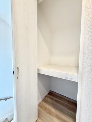 ���[ ����