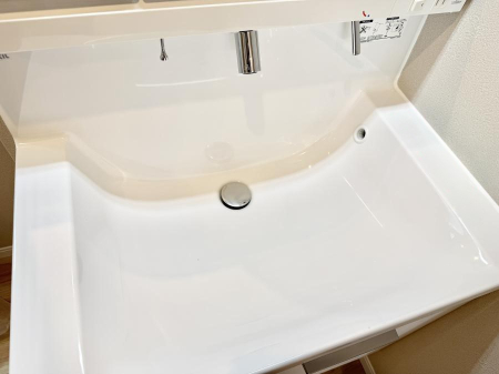 ���̑����� �ݔ����ׂ��������܂Ő􂢂₷���֗��ȃn���h�V�����[�t��