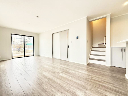 ���r���O ���������ƕ���������A�����b�N�X�ł�����