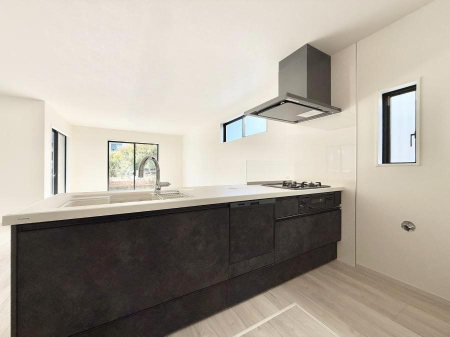 �L�b�`�� ���������y���݂ƐH�ׂ�K����͂���L�b�`��