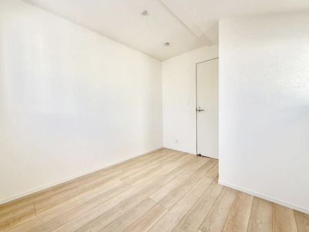 �q������ �������Ƌ�⃌�C�A�E�g�����R�ɔz�u�ł��邽�ߎg�����肪�ǂ����K�ɉ߂����܂�