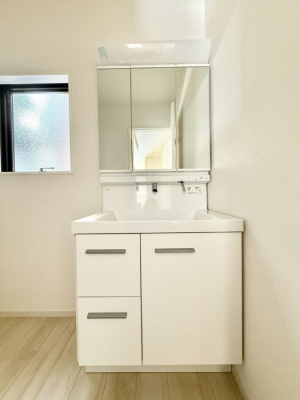 ���ʑ�E���ʏ� ����