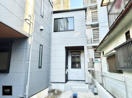 ���n�O�ώʐ^ �O�ρ��V������炵���n�܂�ꏊ�ŁA�Ƒ����J��[�߂�