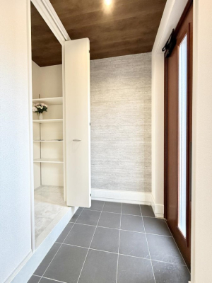 ���� ������ �V���v���Ŕ������A���K�ȕ�炵�̓����