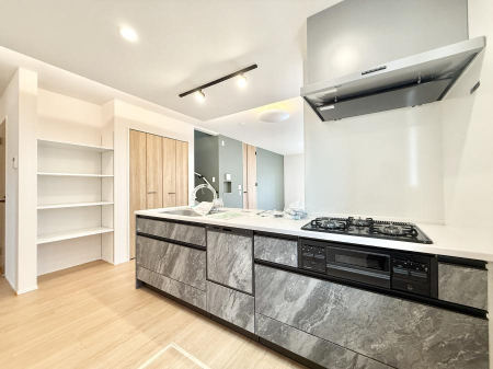 �L�b�`�� ����