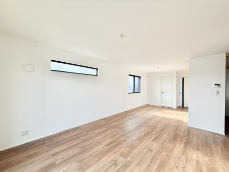 ���r���O ���������났�ƏΊ炪�W�܂�A�S���܂郊�r���O