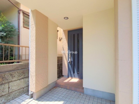 ���� �O�ρ� �V���v���Ŕ������A�Z�܂��̑���ۂ��ʂ錺�ւł�